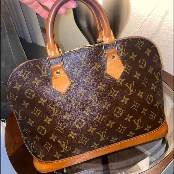 ❌Sold❌Authentic Louis Vuitton Alma Hand bag - Picture 1 of 15